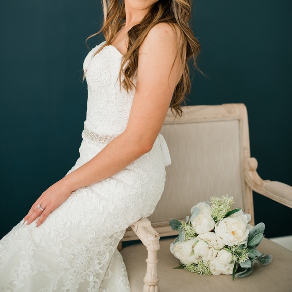 Allure Mermaid Wedding Dress Retail at $3,000 - Picture 8 of 12